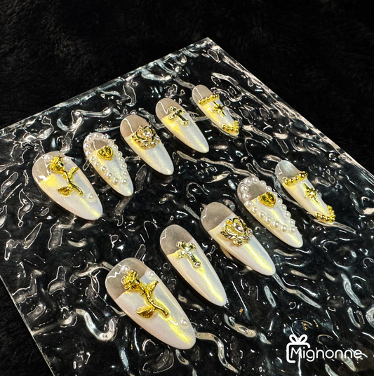 Countess-high quality handmade press on nails gift set.